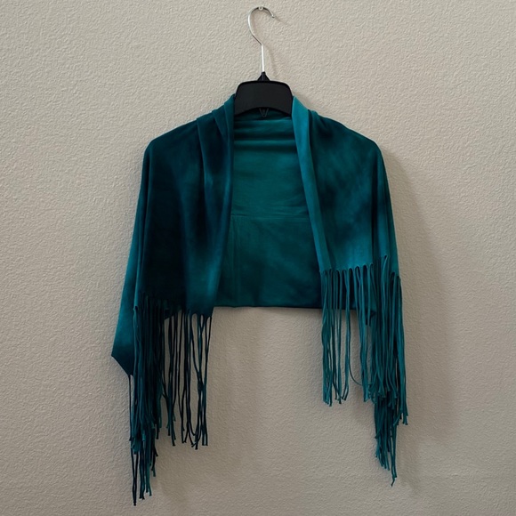Maj Teal Scarf - Picture 2 of 3